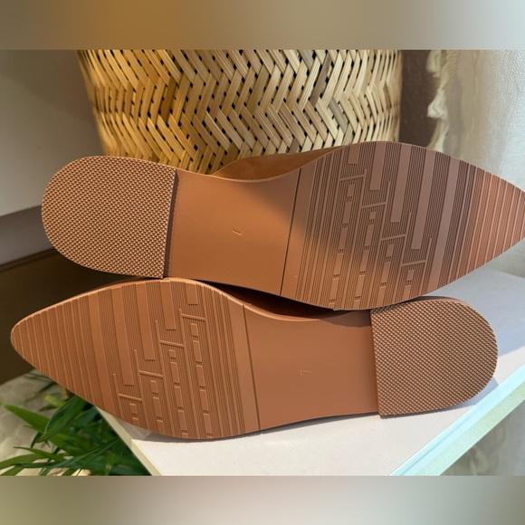 New Mules - size 7 - Picture 2 of 8